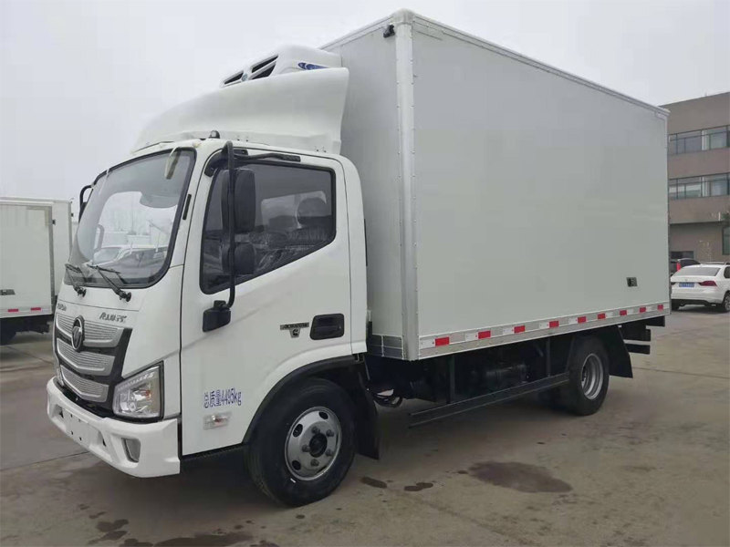 福田欧马可S3冷藏车(厢长4米)