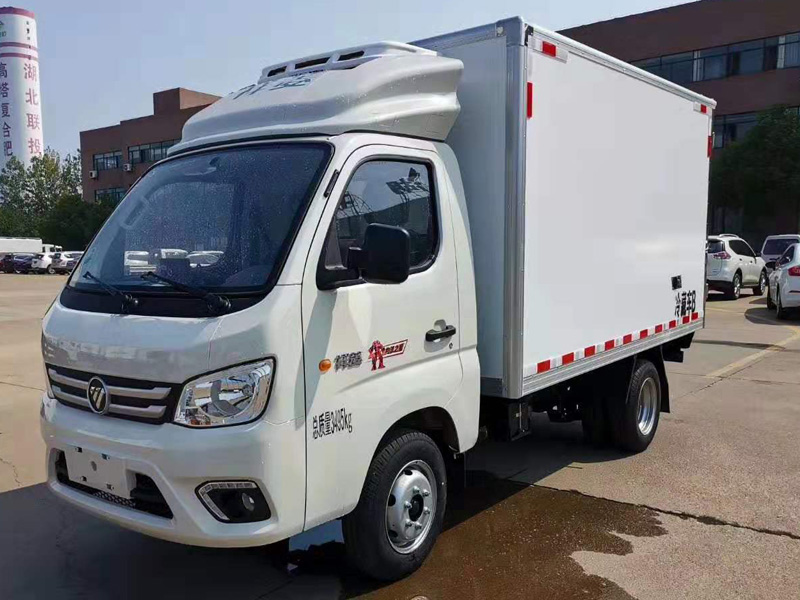 国六福田祥菱M1冷藏车（厢长3.1米）