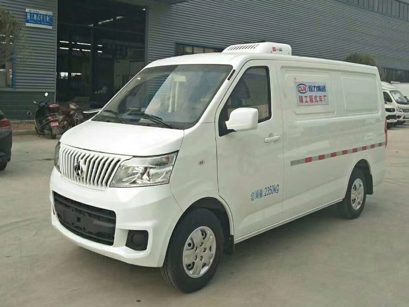 国六长安睿行面包冷藏车(容积3.5方)